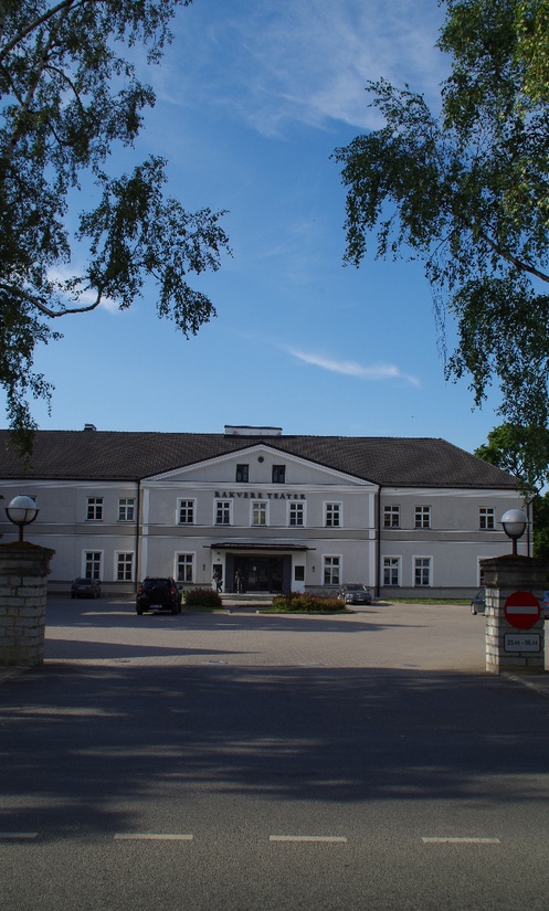 Building in Rakvere. rephoto