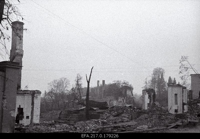 Garden street no. Ruins of 20, 22 and 24 houses.  duplicate photo