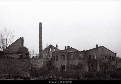 Frederking ruins of the Seb factory on Alexander Street.  duplicate photo