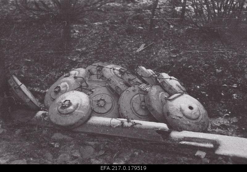 German mines on Meltsiveski Street.
