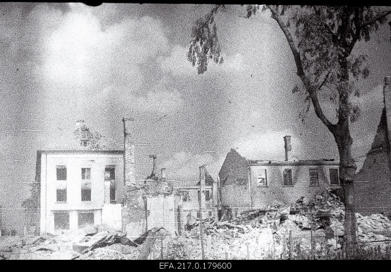 Ruins on the main street of Võru.