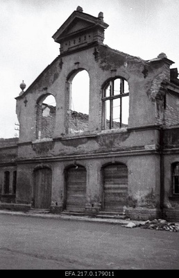 The ruins of the market pavilion on Pärnu highway.  similar photo