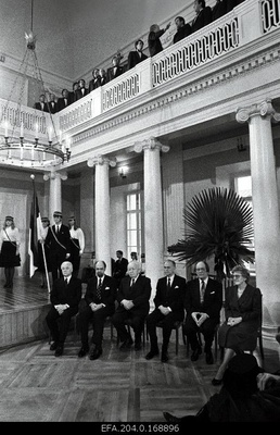 Promotion of honorary doctorates at the University of Tartu. Professor Aleksander Loit (from the left), Professor Endel Tulving, Professor of the University of Tartu, Professor of the Soviet Union, Professor Boriss Petrovski, Professor of the University of Turku, Professor Olavi Johannes Grnö, Estonian Soviet writer Jaan Kross, Professor of the University of Ohio, Ilse Lehiste.  similar photo