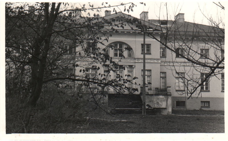 Saku Manor