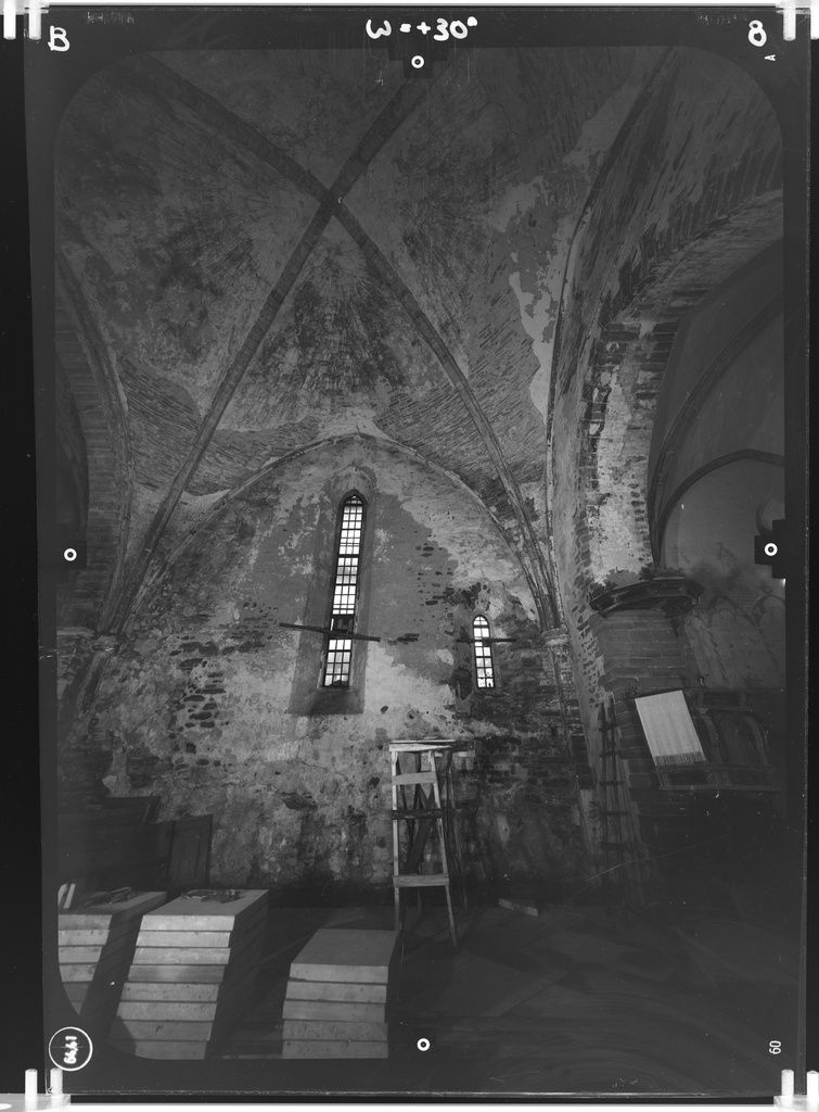 Muhu B08-30 - The interior of the Muhu St. Catherine's Church