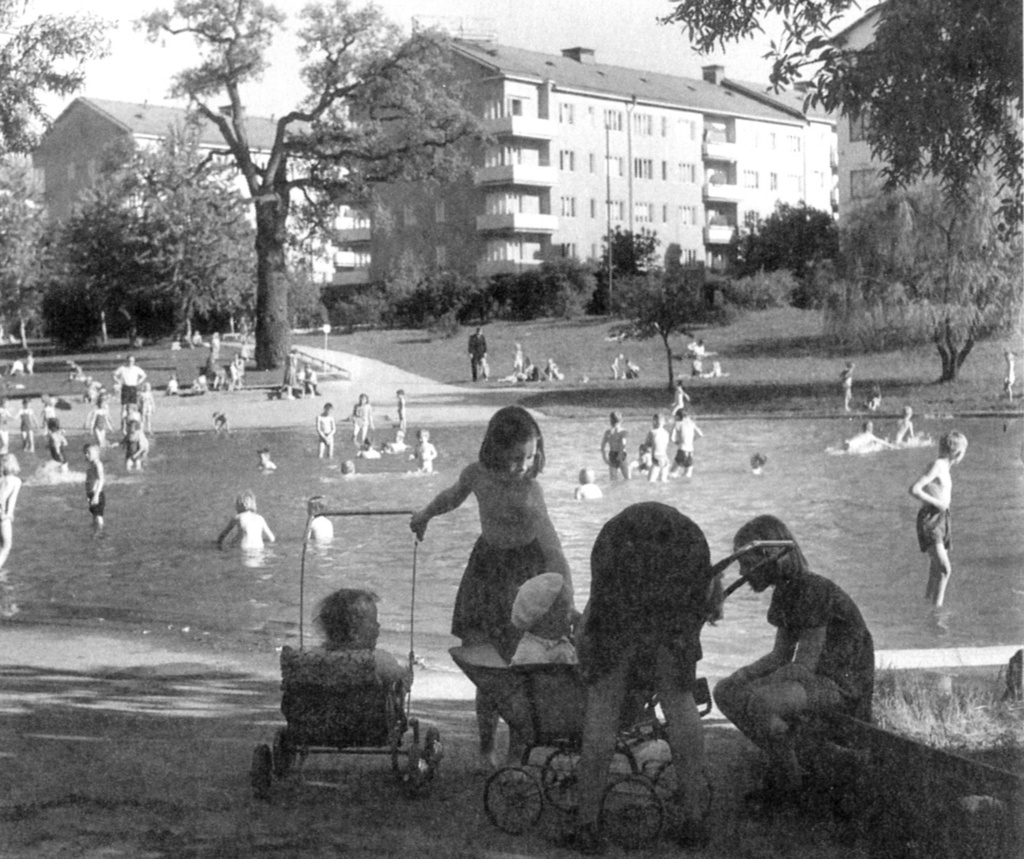 Fredhällsparken 1946 - Pollummen i Fredhällsparken, Stockholm