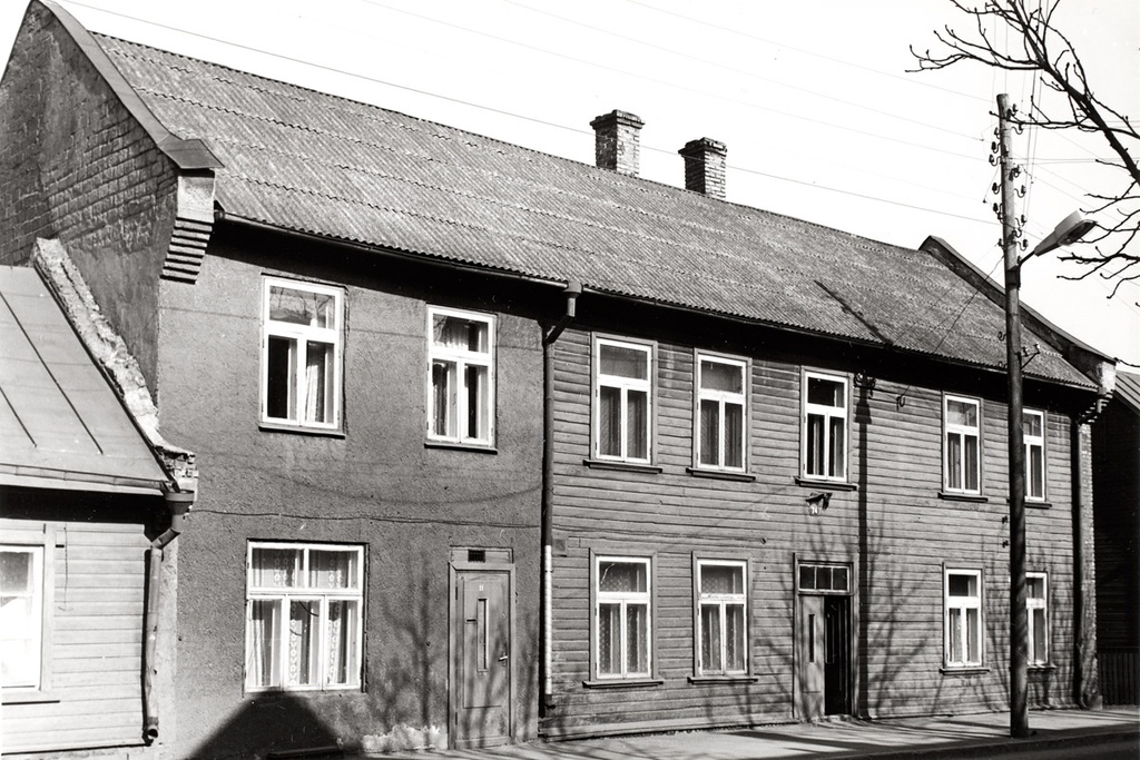 Tartu, Kastani 74, built around – Duglas, Harry - Ajapaik