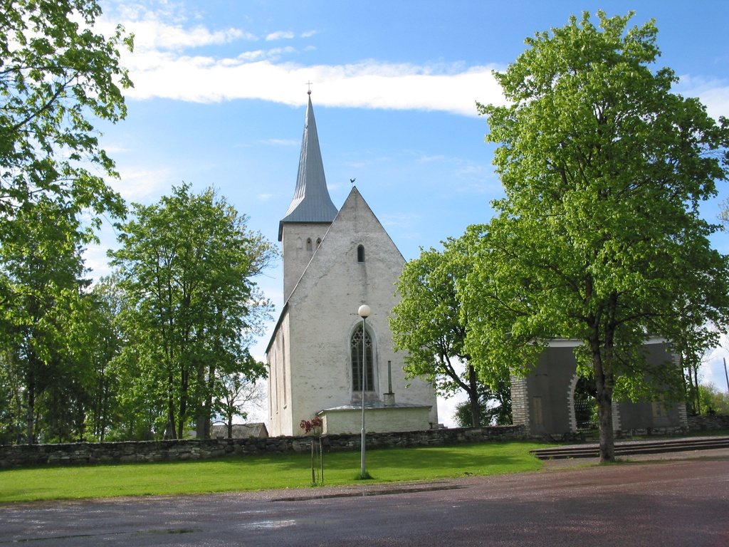 Märjamaa kirik 2004 - Märjamaa kirik