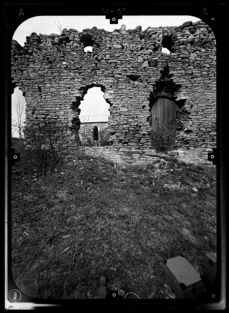 Padise A2-0 - Padise abbey. Stereo photogrammetric survey 1991. https://en.wikipedia.org/wiki/Padise_Abbey