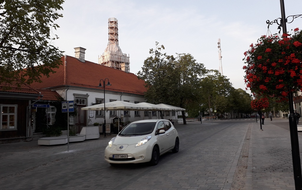Saaremaa V laulupidu, rongkäik kesklinnas rephoto