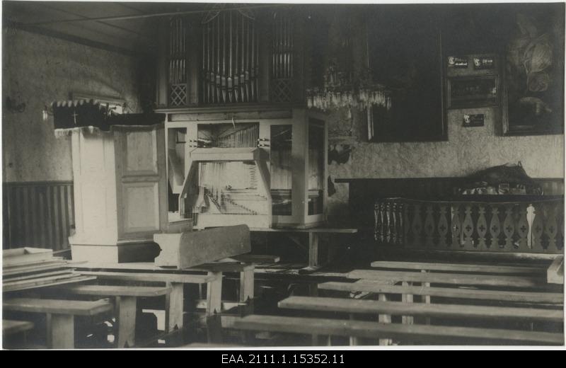 Expedition flooded to Piirissare in spring 1924, inner view of the Lutheran Church