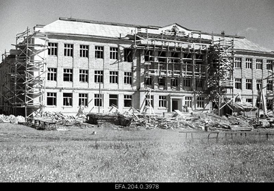 New completed school building in Jõgeva.  duplicate photo
