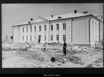 New school building in Orissaare.  duplicate photo
