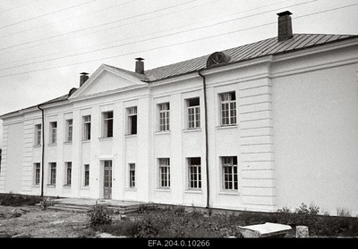New secondary school building in Loksa Alev.  duplicate photo