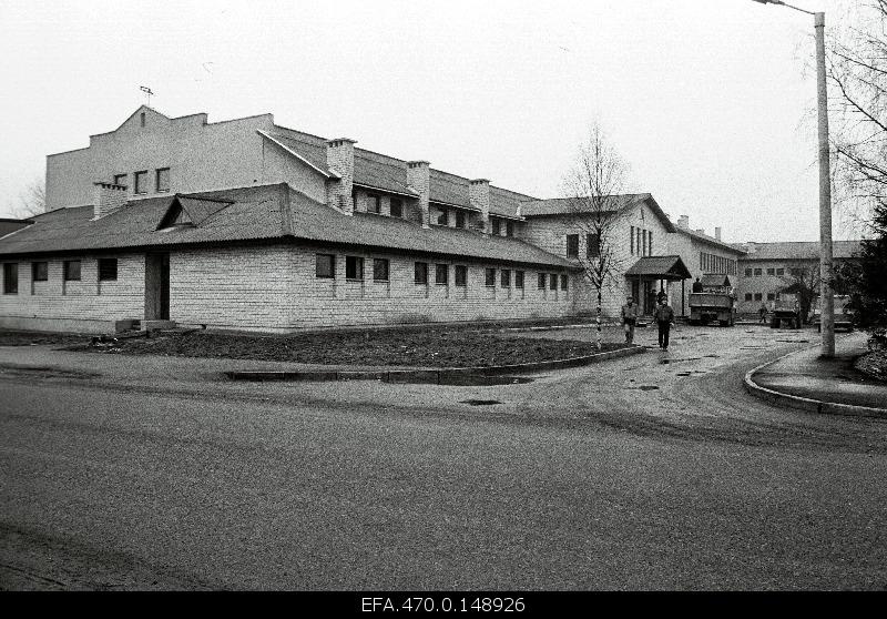 Ardu 9- classical school building in the former office building of Ardu sovhoosi.