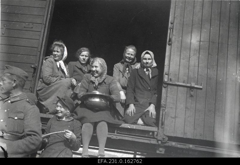 German occupation in Estonia. Loading of metal from the metal collection point to the wagon at Tartu Station.