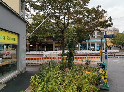 Helsinginkatu 3, 1.  Taustalla Vaasankatu. rephoto