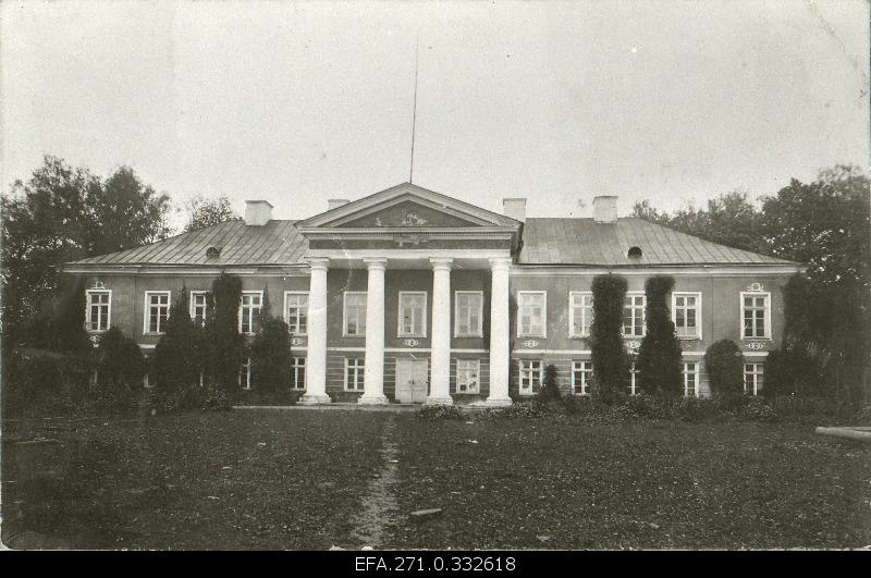 Dog school. (Aruküla Manor)