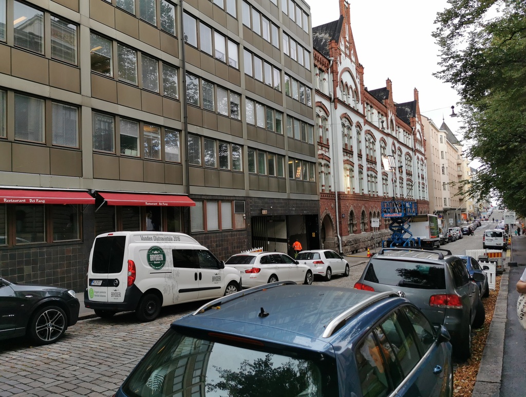 Rauhankatu 15, 13, 11. rephoto