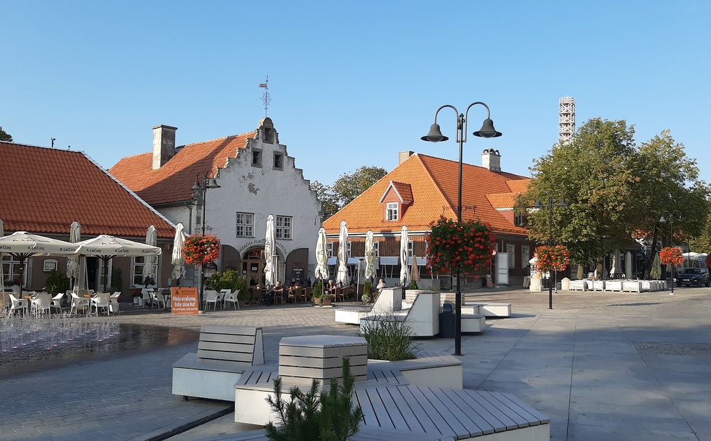 Kuressaare keskväljak rephoto