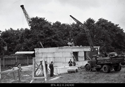 Construction day at the Komsomoli Stadium (Krivonogov, Ants and Loit).  similar photo