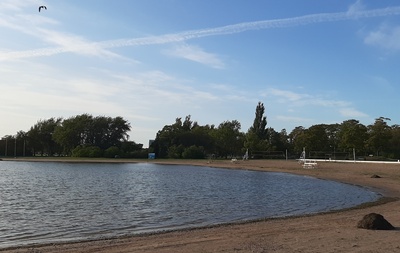 Estonian summer place Kuressaare : sea cafe rephoto