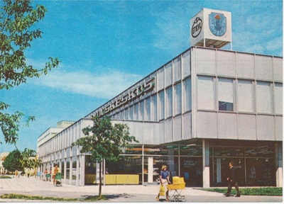 Postcard. Haapsalu shopping center. Photo: R. Haavamägi. Colorful. Haapsalu.  duplicate photo