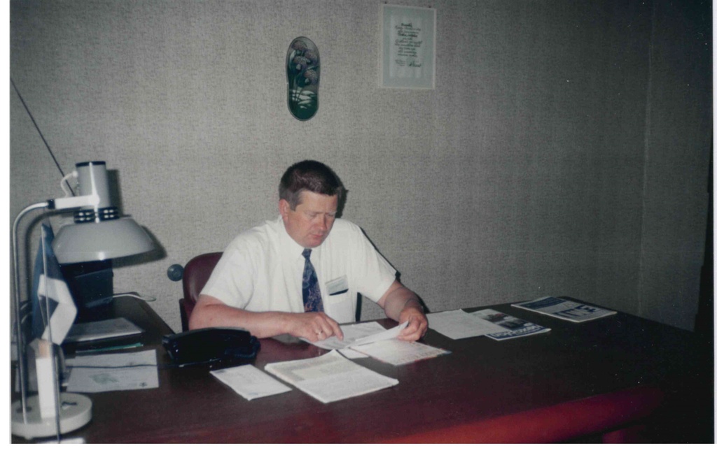Employees of Taebla rural municipality 1993-1996. Elder of the municipality Kalle Saar