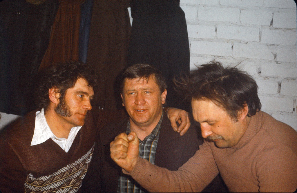 The people of friendship of the Colhos. Dia positive