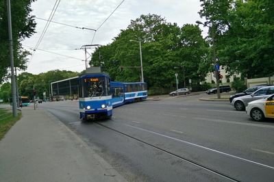 Rahvusooperi tramm ja Kadrioru keskus rephoto