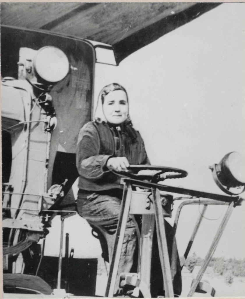 Linda Peetre-Nõupuu - first female combiner