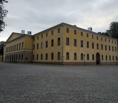 Vanha akatemiatalo Turussa rephoto