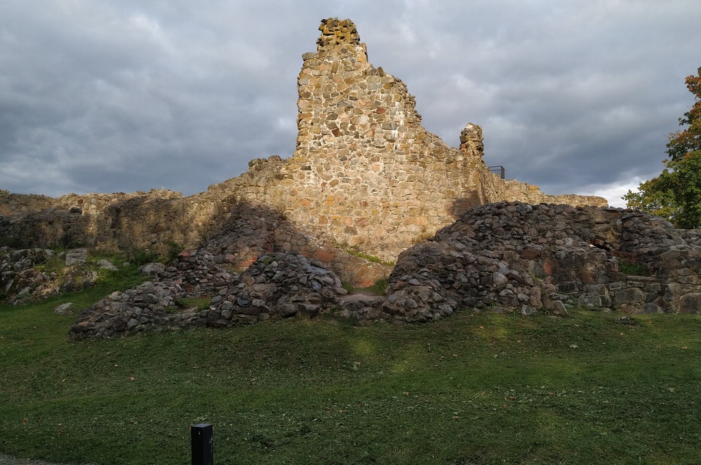 Ruins of the medieval Bishop’s Castle in Kuusisto, Kaarina rephoto