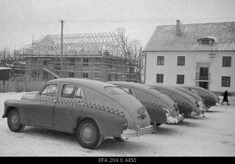 Taxi stop in Võrus on Tartu Street.