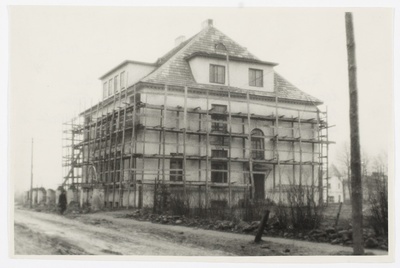 Building belonging to the National Institute of Art of Tartu (end. Card. Sakala), n. Burdenko tn. 69. Tartu  similar photo