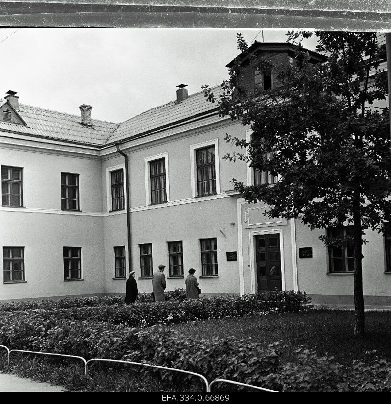 View to the Institute of Research of Kohtla-Järve Põlevkivi.