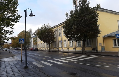 Kuressaare, Tallinna 19 rephoto