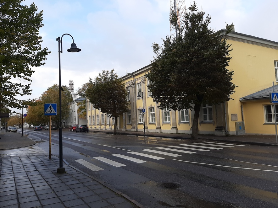 Kuressaare, Tallinna 19 rephoto