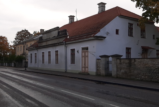 Kuressaare, hoone Tallinna tn 22 rephoto