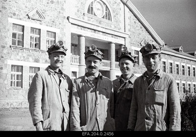 Mining no. 6 best miners g. Bojev, Zjupa, Mägi, Toom (from the left).  similar photo