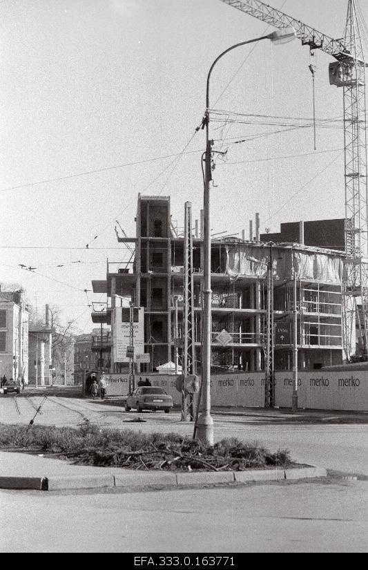 Construction of the joint bank on Tartu highway.