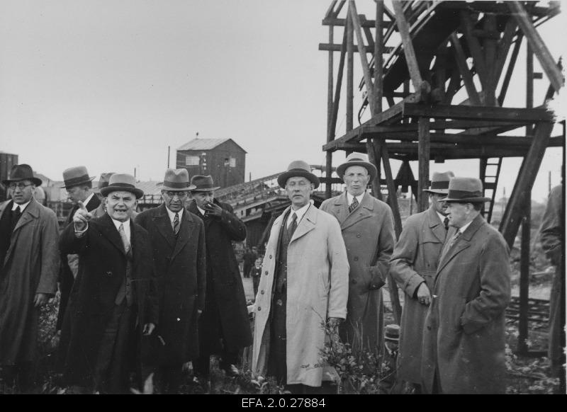 Members of the Riigikogu of the Republic of Estonia visit the first Estonian stone industry mining in Kohtla. On the left, Director m. Raud, Chairman of the National Assembly J. Uluots and Prime Minister K. Eenpalu, on the right.