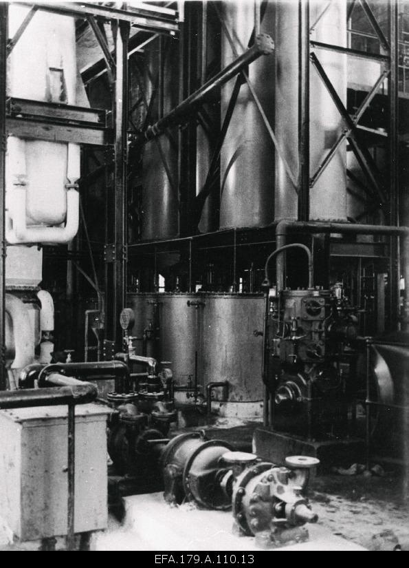 Internal view of the oil factory in Kohtla-Järve of the state Põllustone industry.