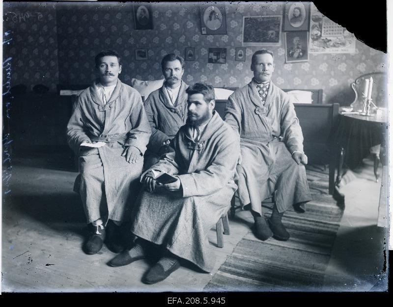 Patients in Paide hospital room.