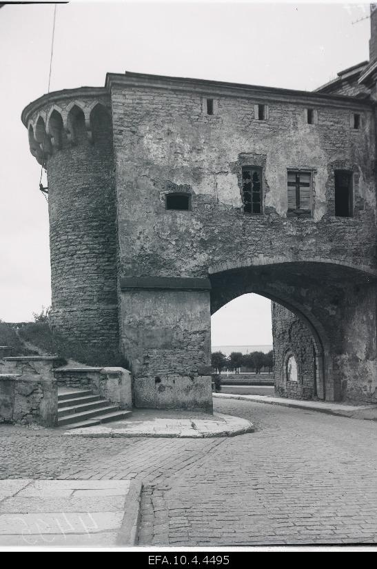 Big Beach Gate.