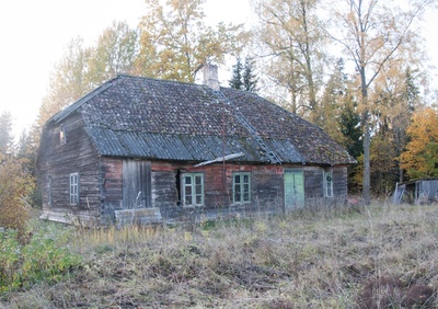 Tusti Primary School House rephoto