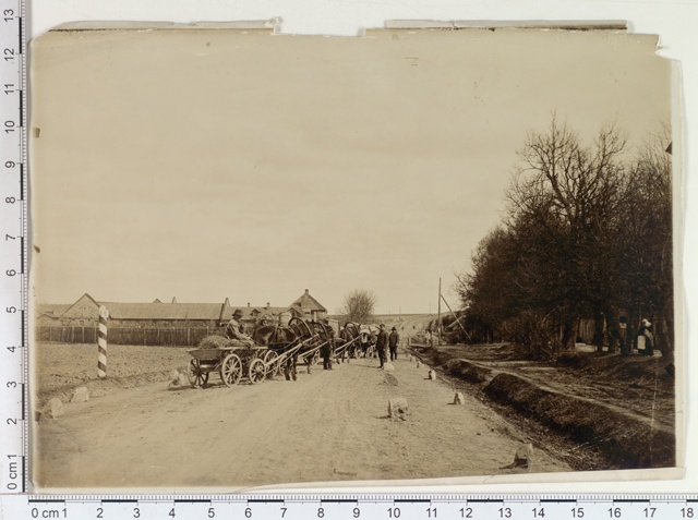 Juriday, Juriday retreaters on the road of Raadimõisa