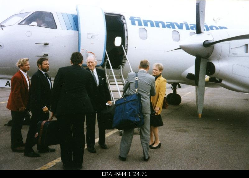 Ernst Jaakson arrives at Tallinn Airport.
