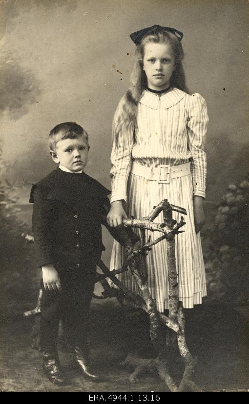 Ernst Jaakson and his sister Alvine Jaakson