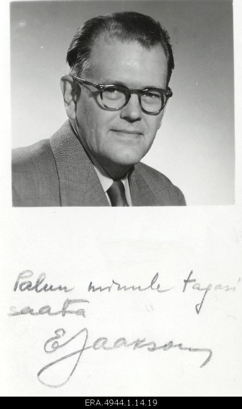 A portrait from Ernst Jaaksonis.